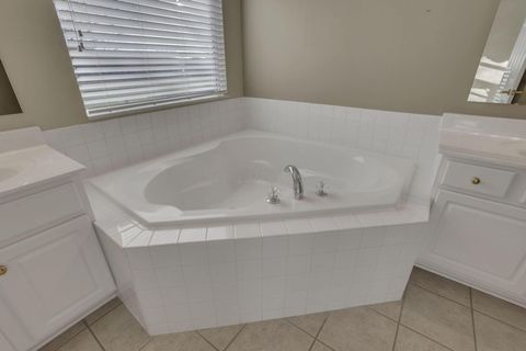 Tiny photo for 189 Pebble Creek Drive, Pataskala, OH 43062 (MLS # 225045276)