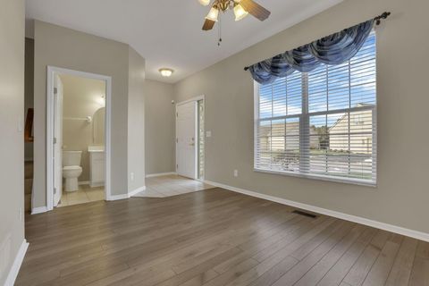 Tiny photo for 189 Pebble Creek Drive, Pataskala, OH 43062 (MLS # 225045276)