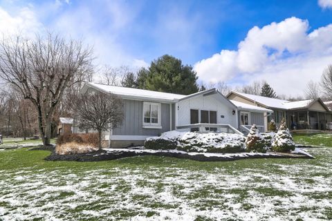 1137 Apple Valley Drive Howard OH 43028