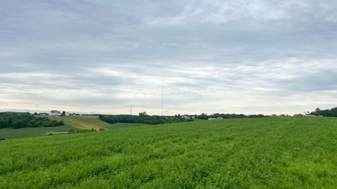 Photo of 10871 Somerset Road, Thornville, OH 43076 (MLS # 226023392)