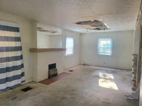 Tiny photo for 1081 Kelton Avenue, Columbus, OH 43206 (MLS # 226035254)
