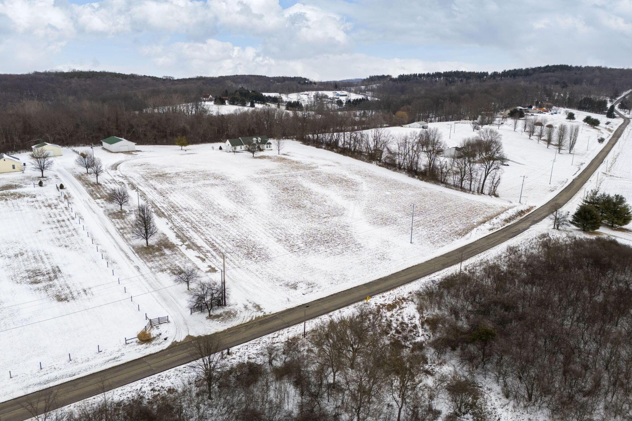 10843 Fairview Road, Heath, Ohio image 2