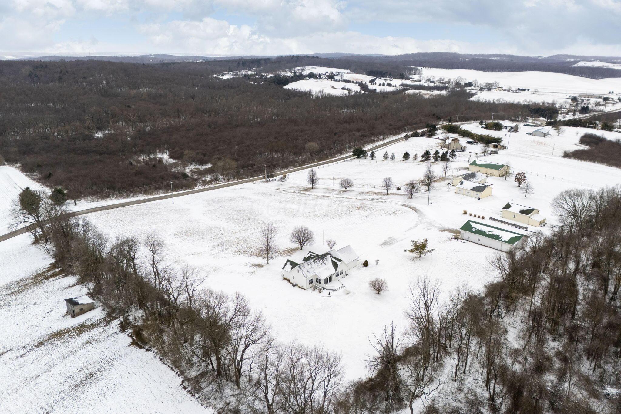 10843 Fairview Road, Heath, Ohio image 4