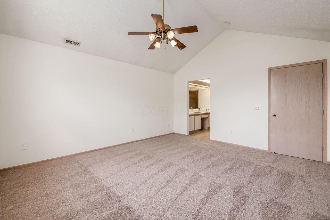 6323 Pinehurst Pointe, Westerville, Ohio image 20