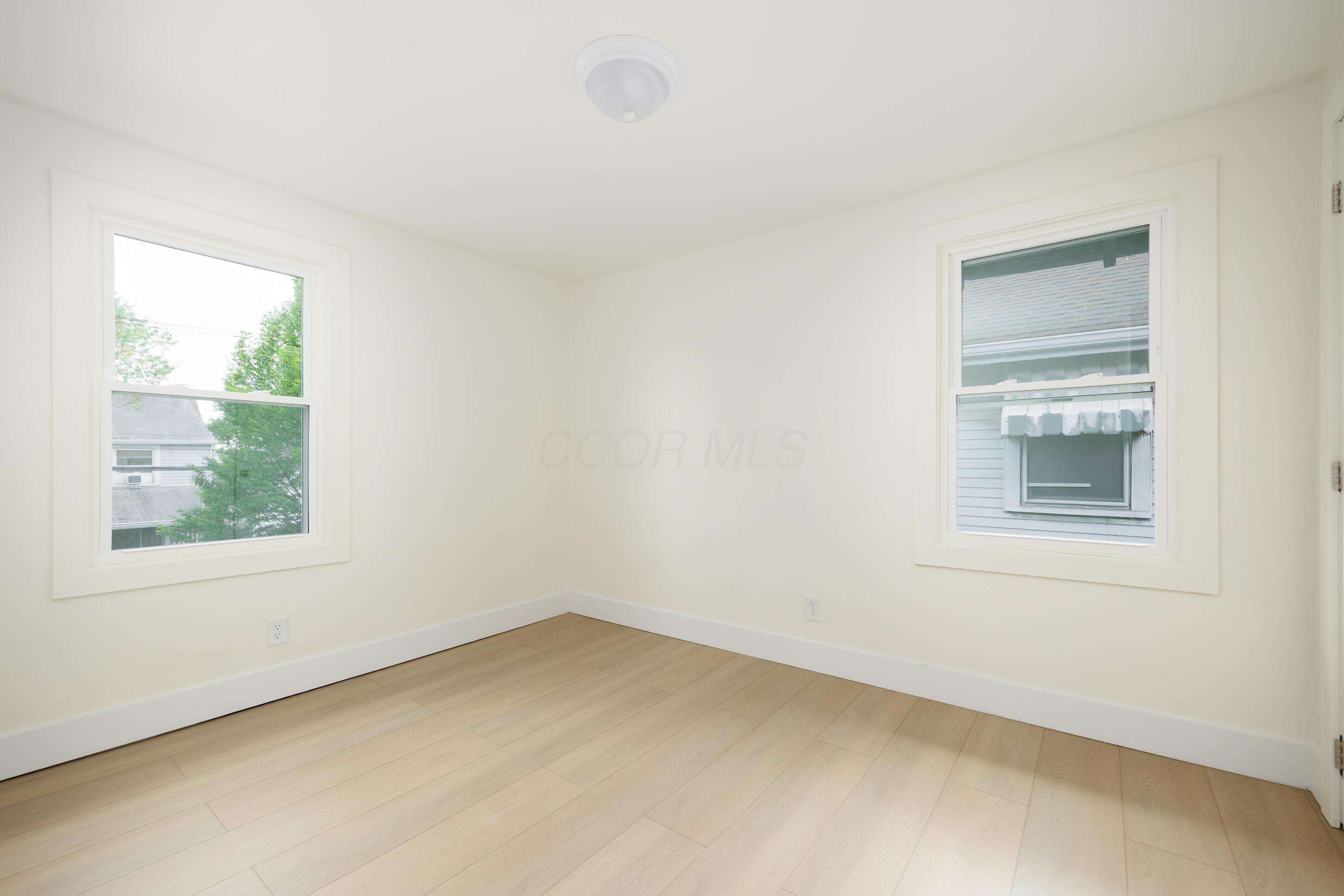 516 E Woodrow Avenue, Columbus, Ohio image 24