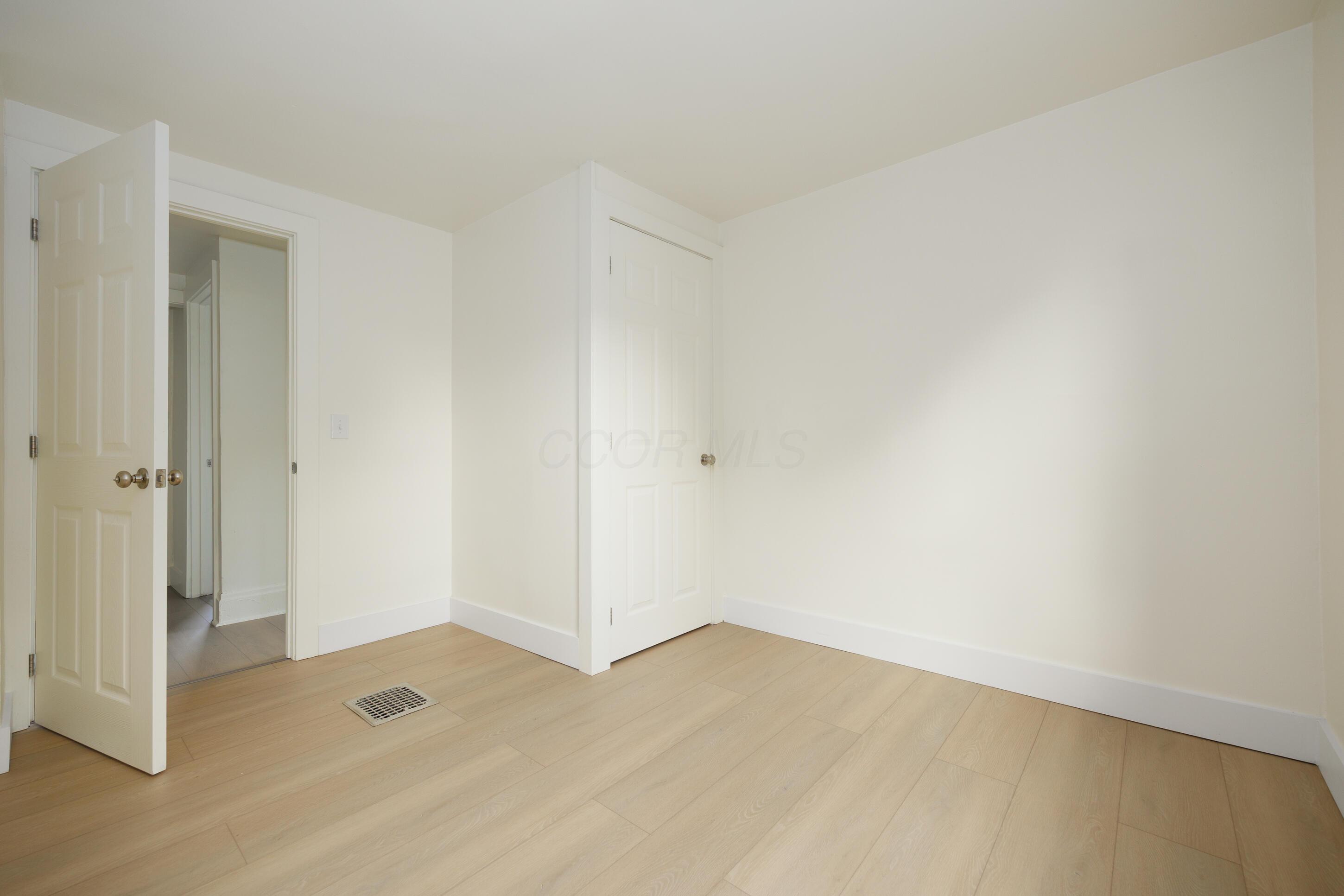 516 E Woodrow Avenue, Columbus, Ohio image 23