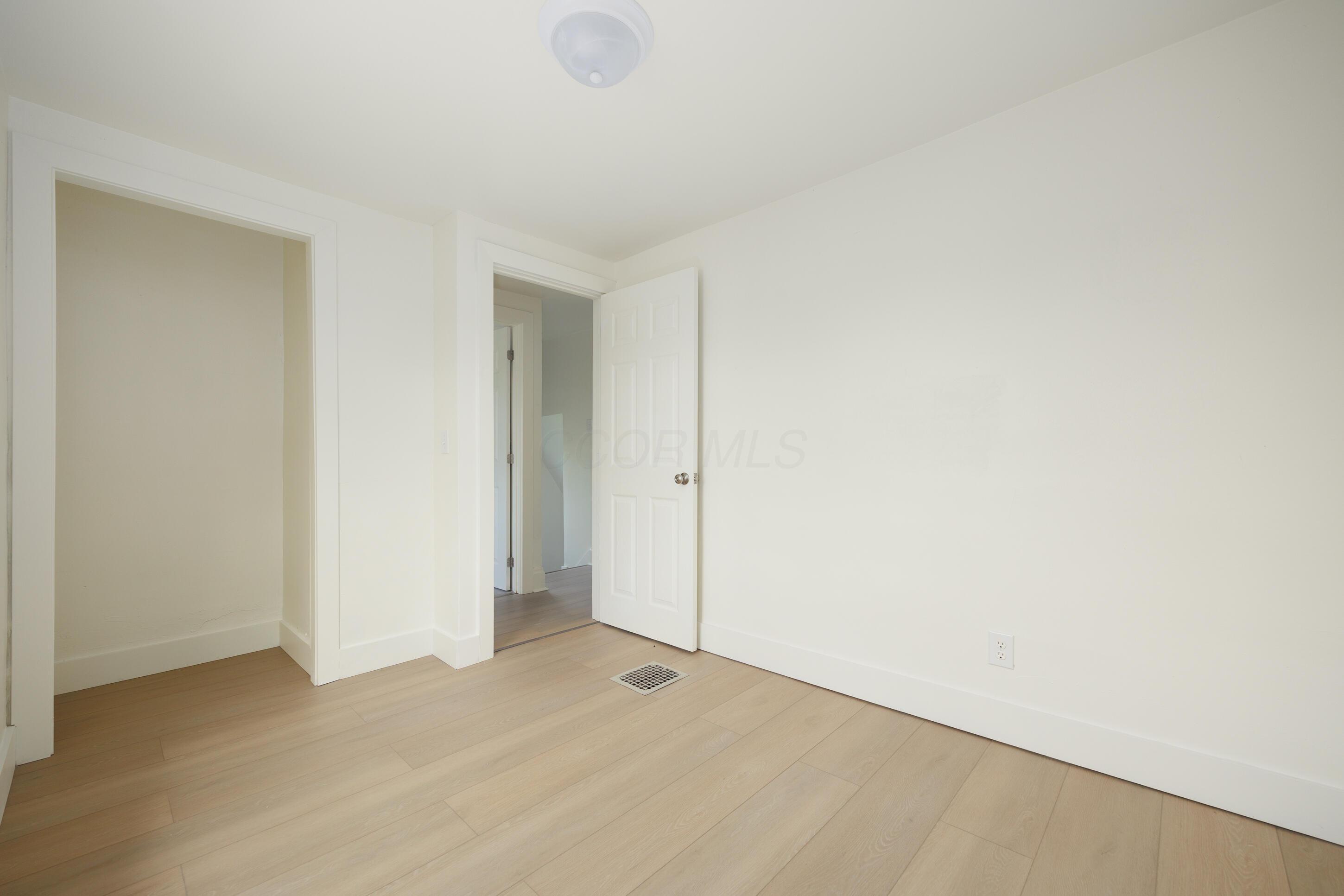 516 E Woodrow Avenue, Columbus, Ohio image 26