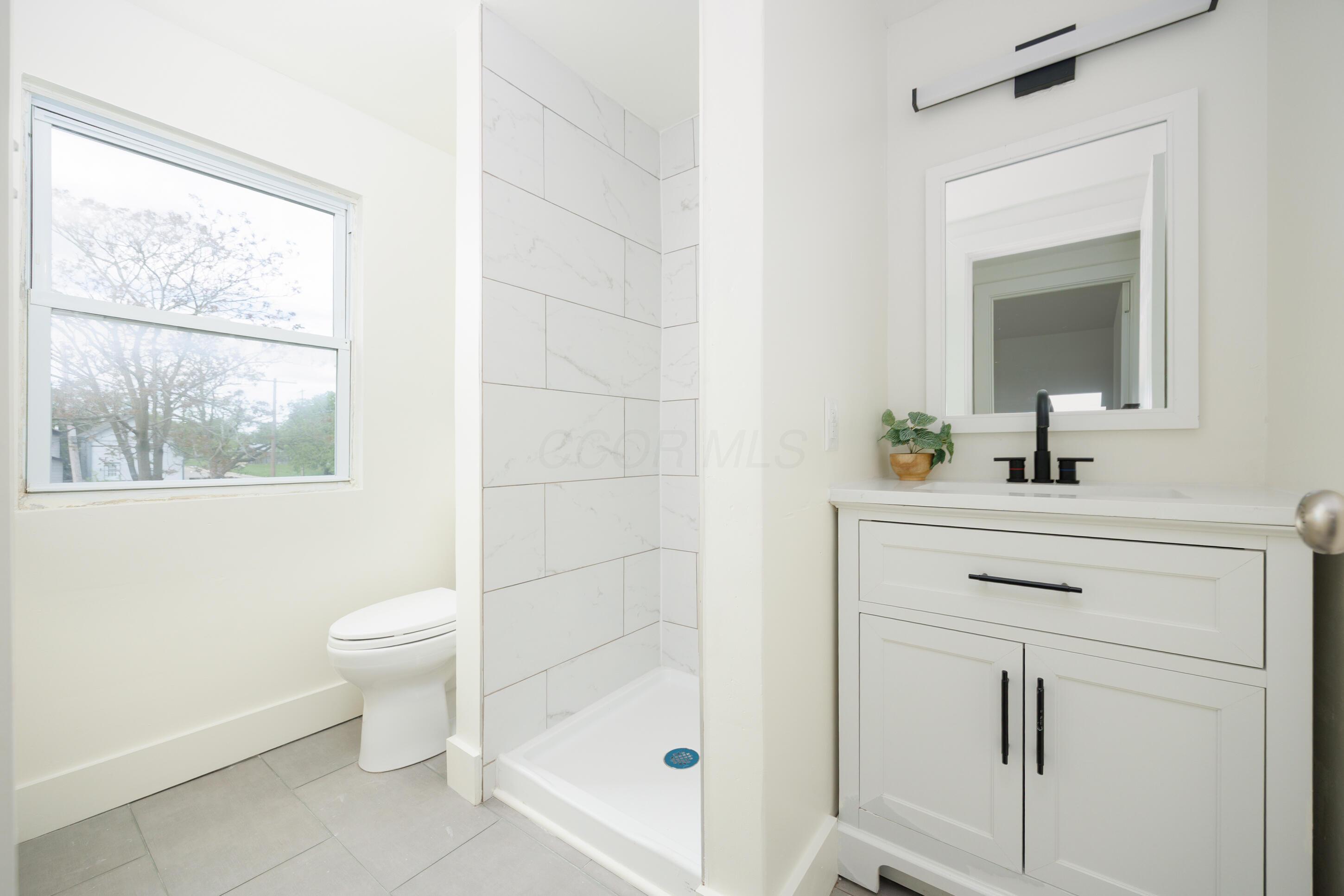 516 E Woodrow Avenue, Columbus, Ohio image 27