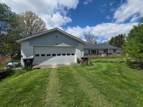 Photo of 10784 Watkins Road SW, Pataskala, OH 43062 (MLS # 226016454)
