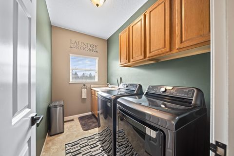 Tiny photo for 7788 Danbridge Way, Westerville, OH 43082 (MLS # 226000922)