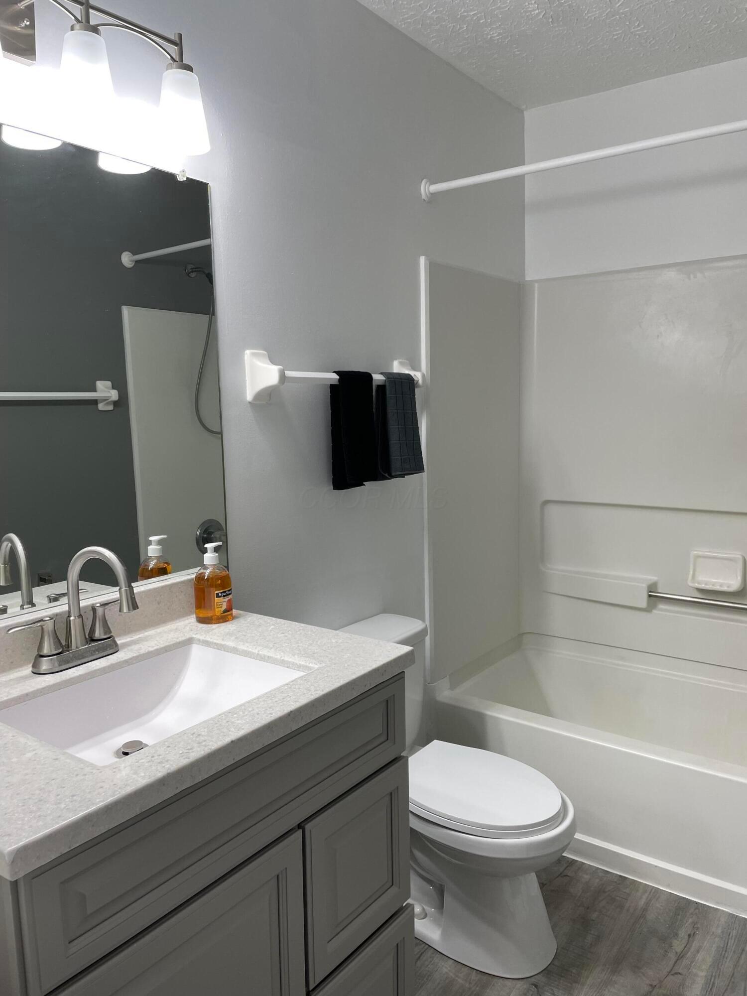 236 Malloy Lane #79E, Blacklick, Ohio image 11