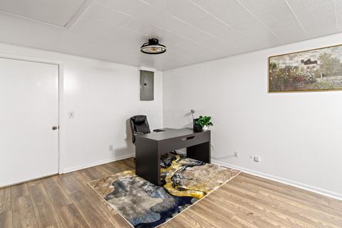 Tiny photo for 395 Amesbury Drive, Columbus, OH 43230 (MLS # 226005579)