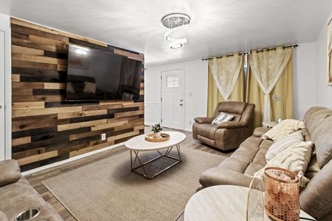 Tiny photo for 395 Amesbury Drive, Columbus, OH 43230 (MLS # 226005579)