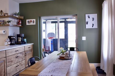 Tiny photo for 925 Gilbert Street, Columbus, OH 43206 (MLS # 226014298)