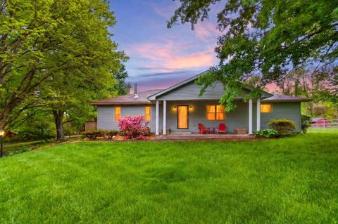 Photo of 5795 Coonpath Road NW, Carroll, OH 43112 (MLS # 226015217)