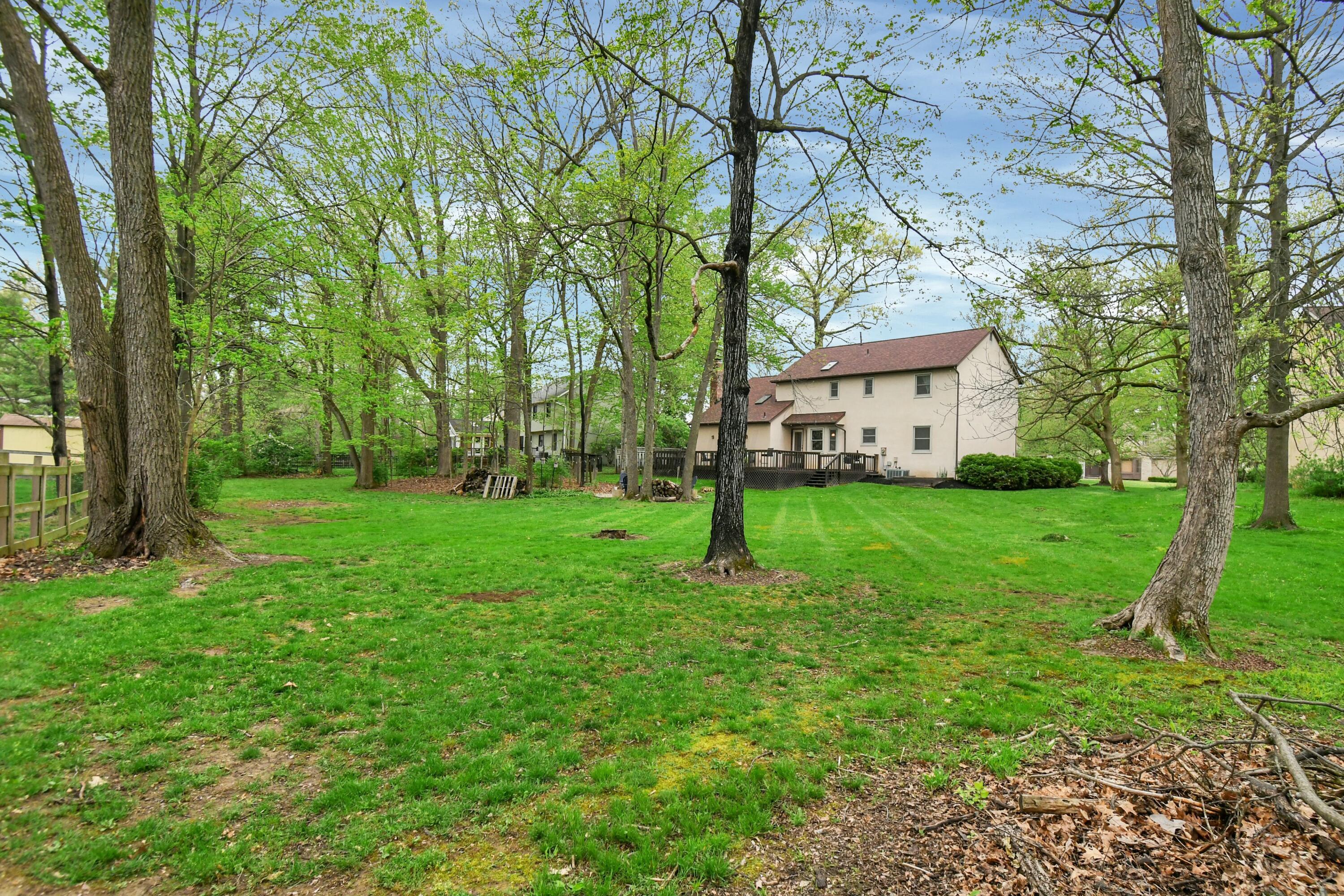 8621 Ashford Lane, Pickerington, Ohio image 32