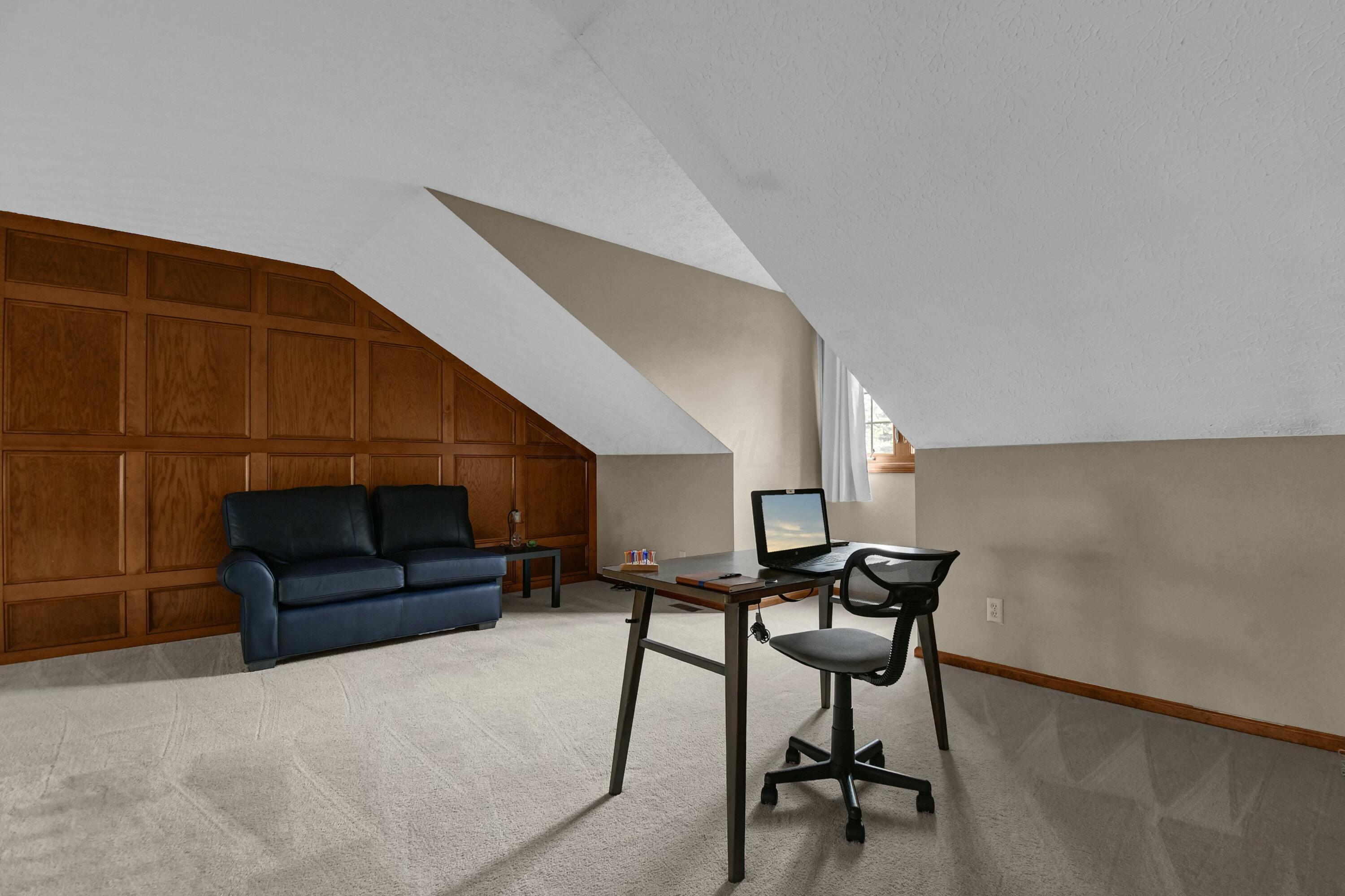 8621 Ashford Lane, Pickerington, Ohio image 21