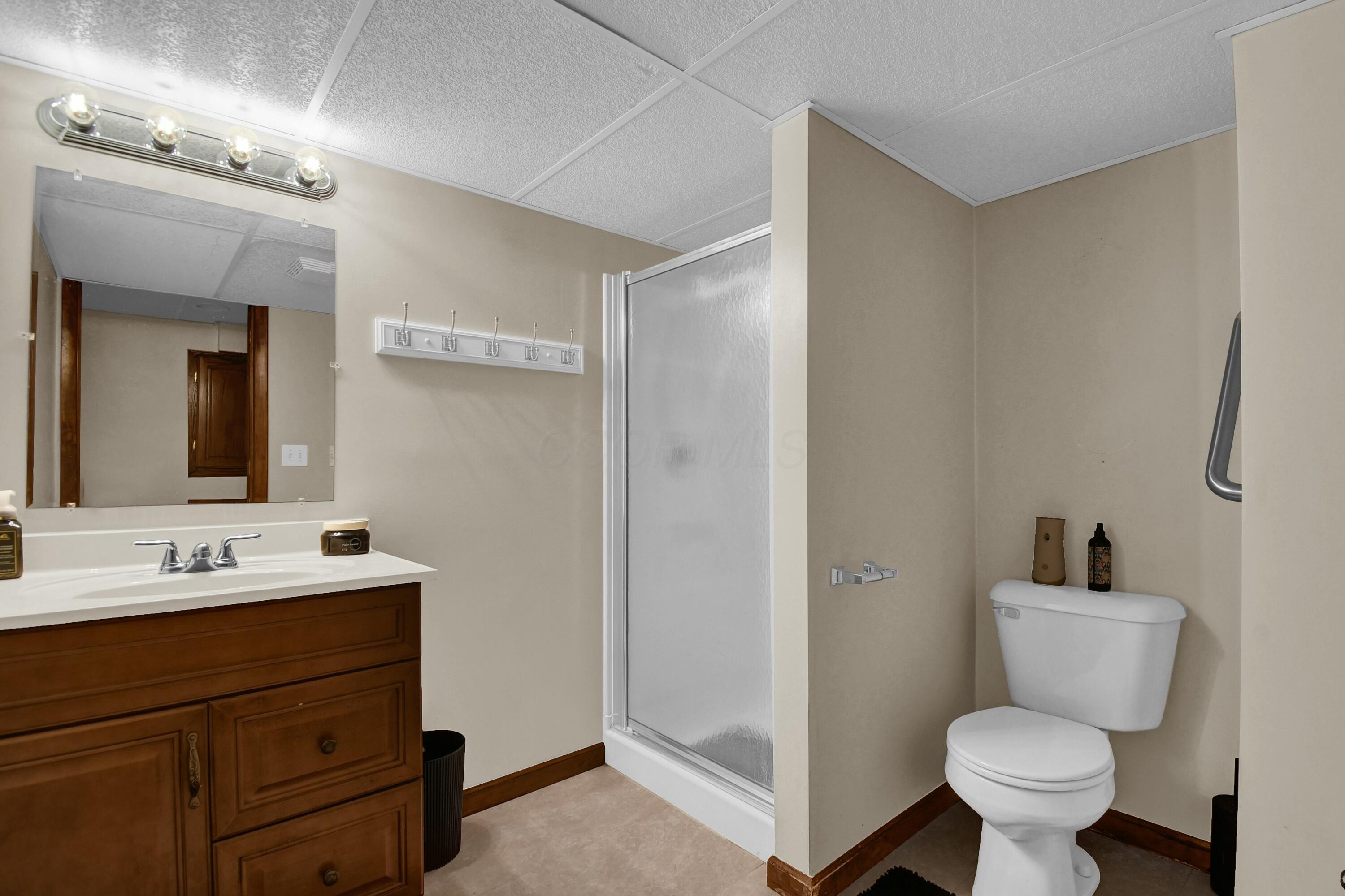8621 Ashford Lane, Pickerington, Ohio image 31