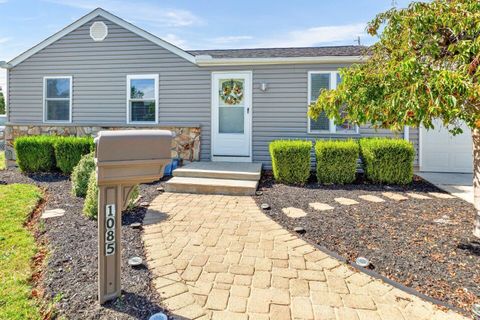 Tiny photo for 1085 Ardath Court, Columbus, OH 43228 (MLS # 225036897)
