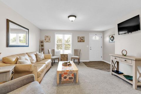 Tiny photo for 1085 Ardath Court, Columbus, OH 43228 (MLS # 225036897)