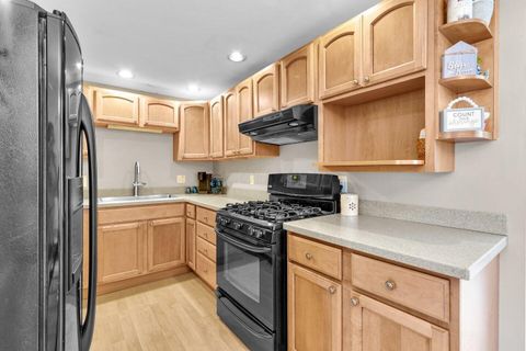 Tiny photo for 1085 Ardath Court, Columbus, OH 43228 (MLS # 225036897)