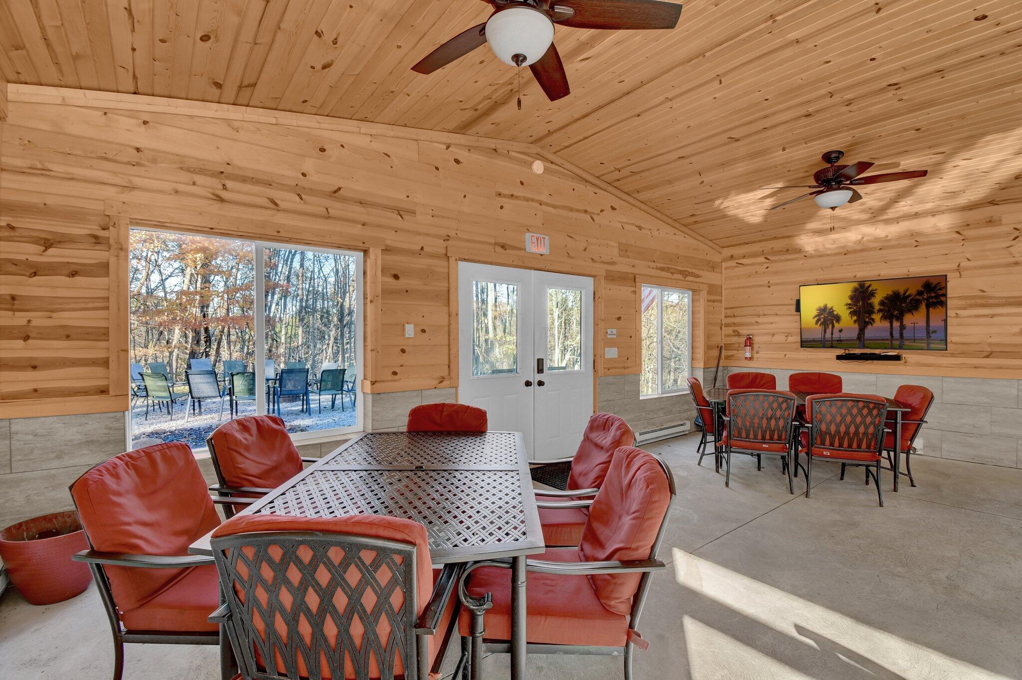 14485 Jack Run Road, Rockbridge, Ohio image 40