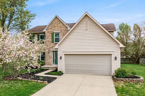 Photo of 6222 Buckeye Parkway, Grove City, OH 43123 (MLS # 226011899)