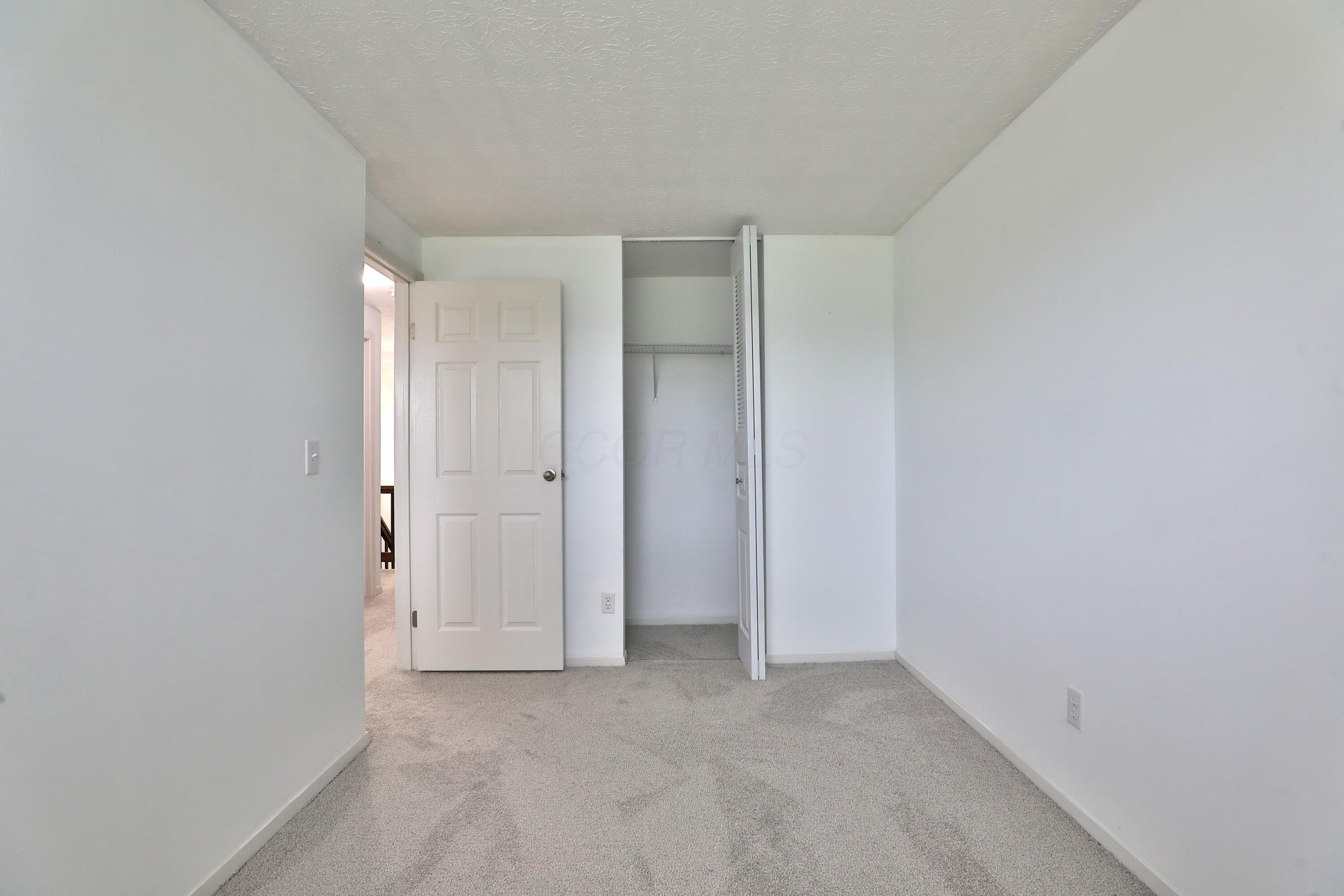 2955 Hubbardton Place, Reynoldsburg, Ohio image 26
