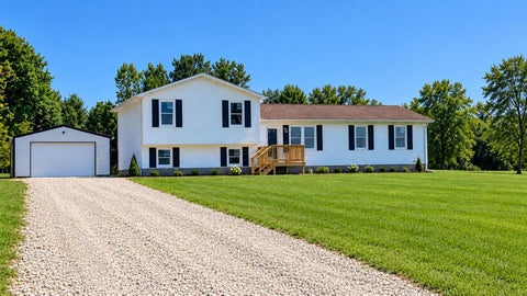 Photo of 5700 Possum Street, Mount Vernon, OH 43050 (MLS # 226033902)