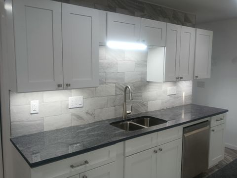 Tiny photo for 1059 Belford Avenue, Columbus, OH 43207 (MLS # 225037775)
