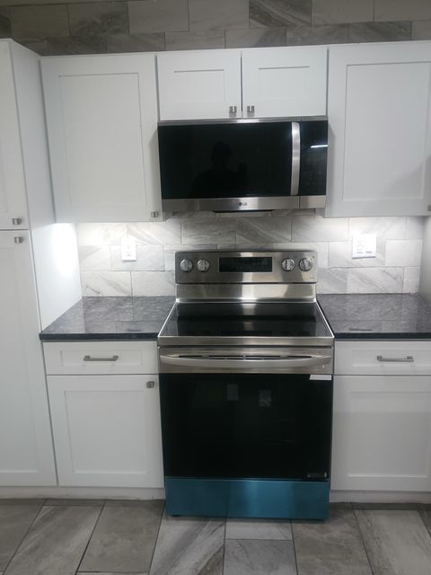 Tiny photo for 1059 Belford Avenue, Columbus, OH 43207 (MLS # 225037775)