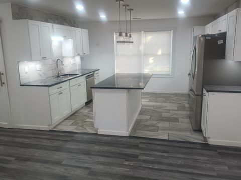 Tiny photo for 1059 Belford Avenue, Columbus, OH 43207 (MLS # 225037775)