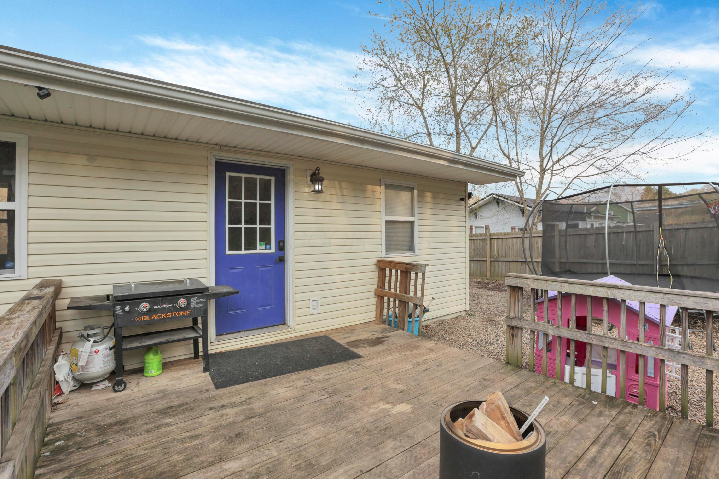 5495 Hoover Street, East Fultonham, Ohio image 18