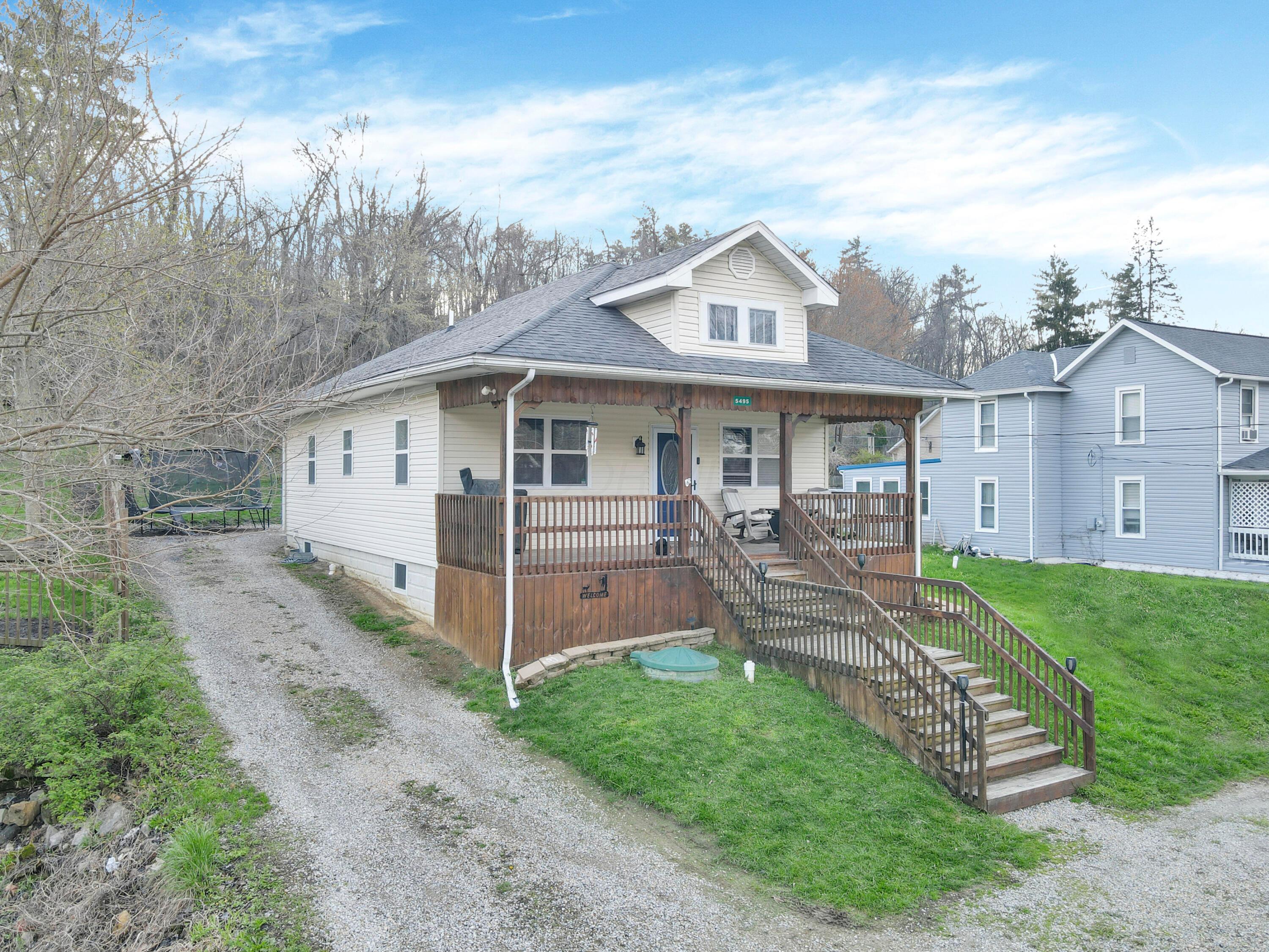 5495 Hoover Street, East Fultonham, Ohio image 24