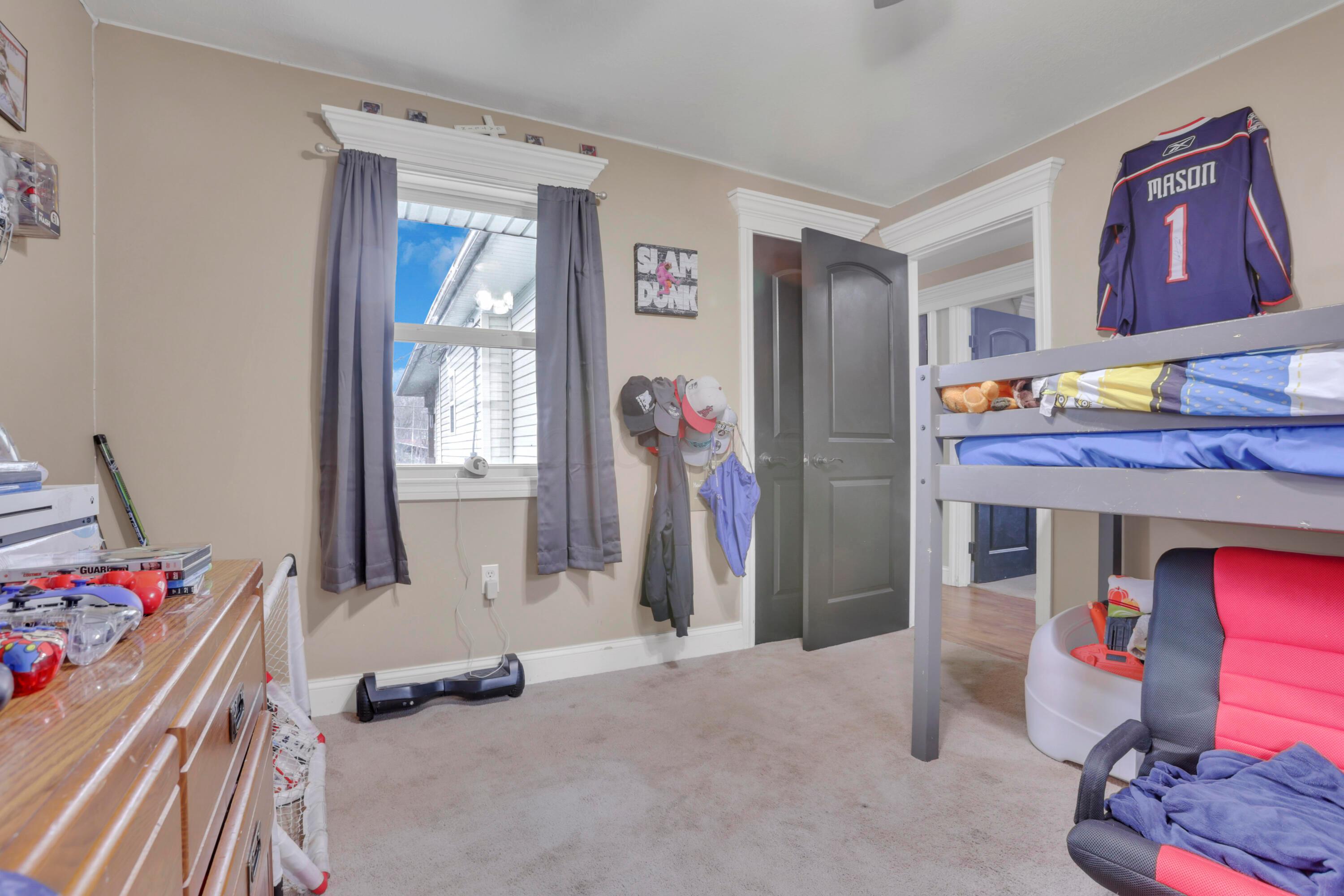 5495 Hoover Street, East Fultonham, Ohio image 13