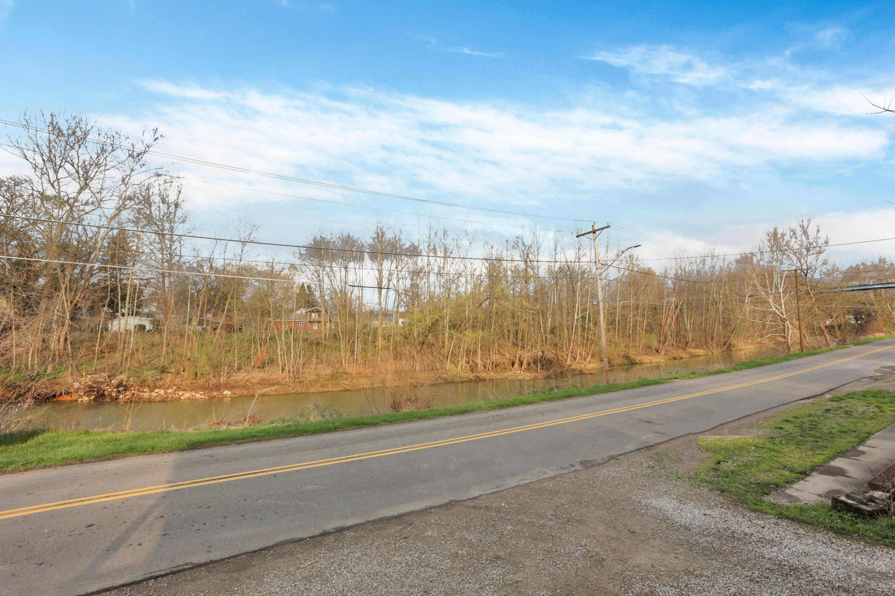 5495 Hoover Street, East Fultonham, Ohio image 22