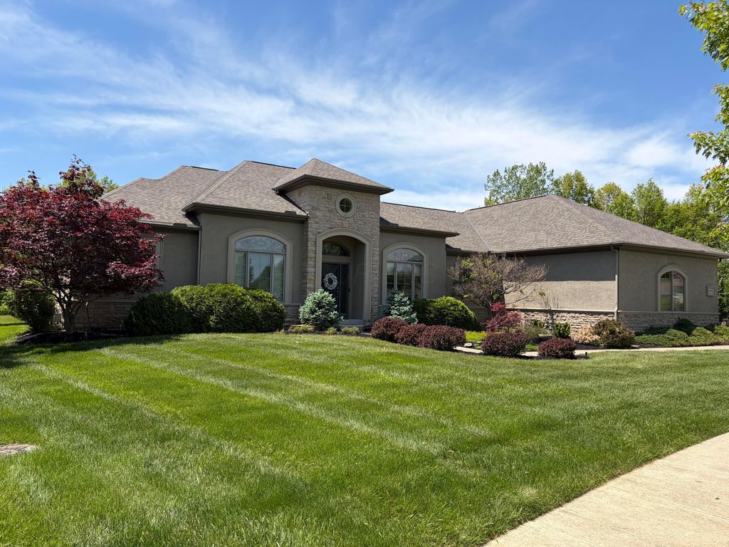 Photo of 4488 Menderes Drive, Powell, OH 43065 (MLS # 226017560)