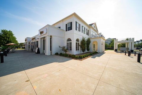 Tiny photo for 3826 Wood Stork Lane 68 #68, Columbus, OH 43230 (MLS # 225041098)