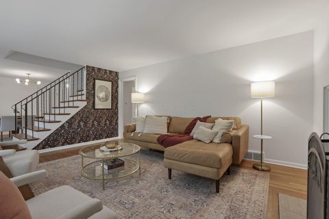 Tiny photo for 2005 Malvern Road, Upper Arlington, OH 43221 (MLS # 226014248)