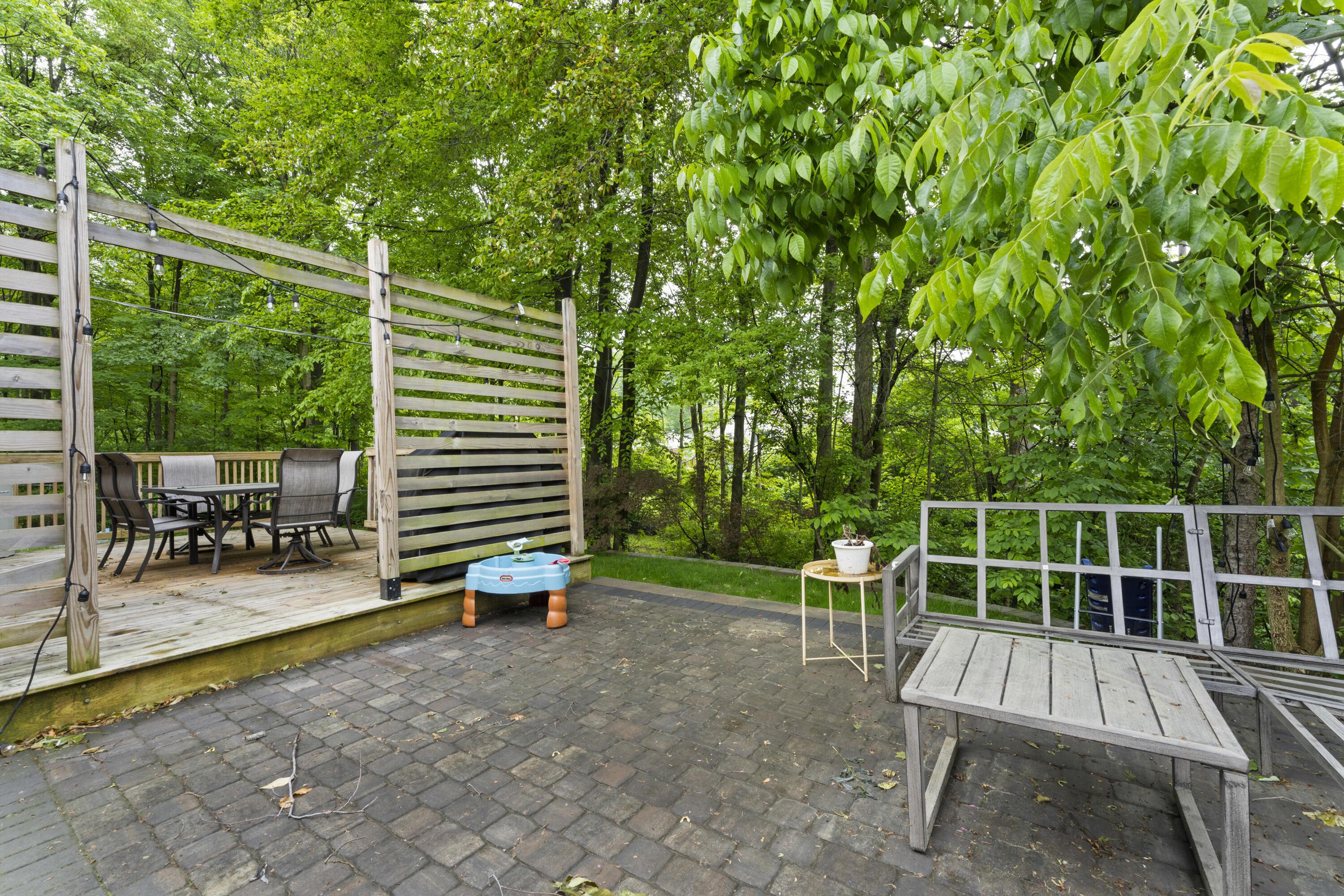 5585 Spohn Drive, Westerville, Ohio image 31