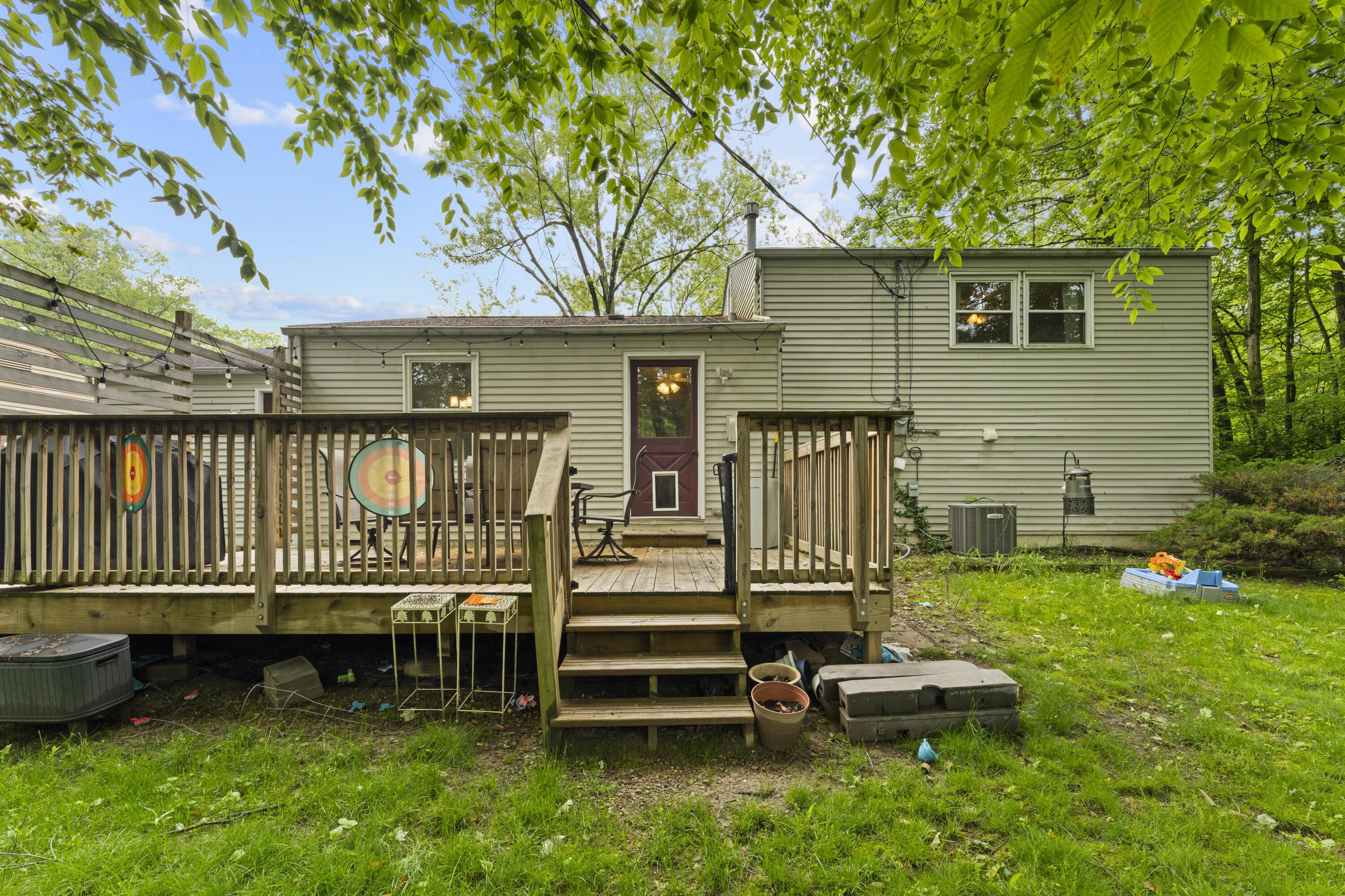 5585 Spohn Drive, Westerville, Ohio image 10