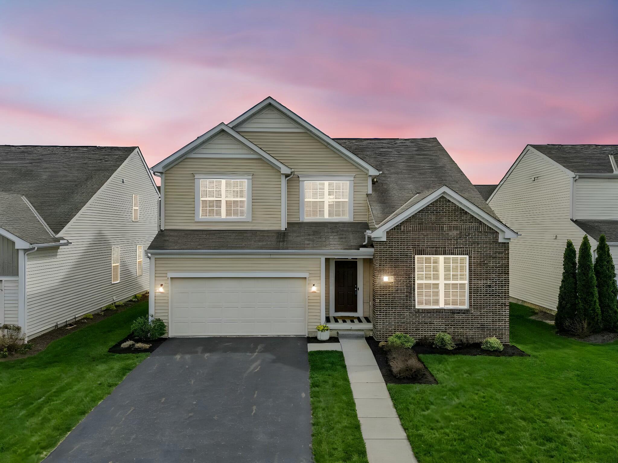 6111 Fallsburg Drive, Westerville, Ohio image 1