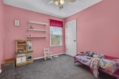 Tiny photo for 811 Wallinger Drive, Galloway, OH 43119 (MLS # 226024504)