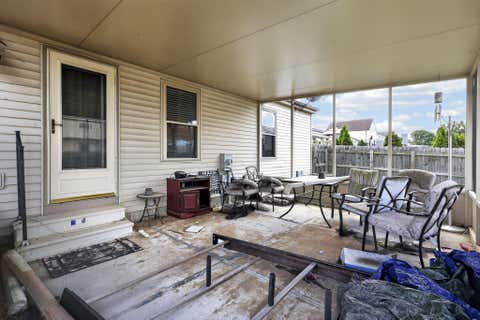 Tiny photo for 811 Wallinger Drive, Galloway, OH 43119 (MLS # 226024504)