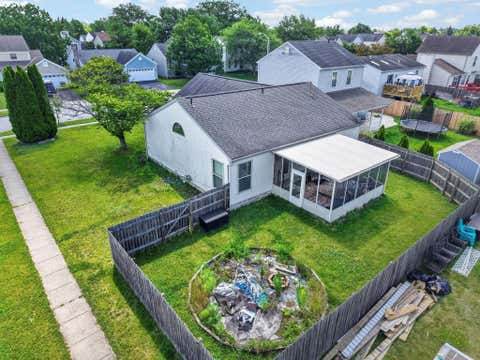 Tiny photo for 811 Wallinger Drive, Galloway, OH 43119 (MLS # 226024504)