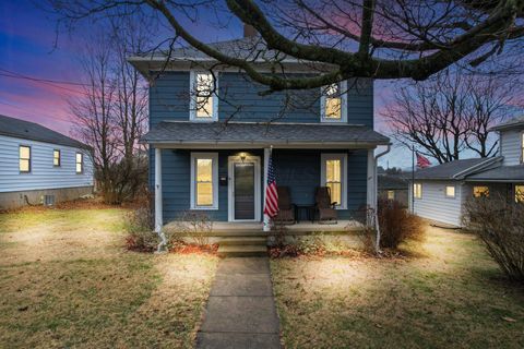 Photo of 61 Mansfield Avenue, Mount Vernon, OH 43050 (MLS # 226010839)