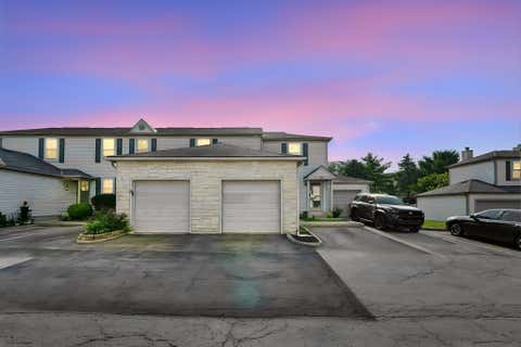 Photo of 202 Hawkins Lane 90E #90E, Blacklick, OH 43004 (MLS # 226029153)