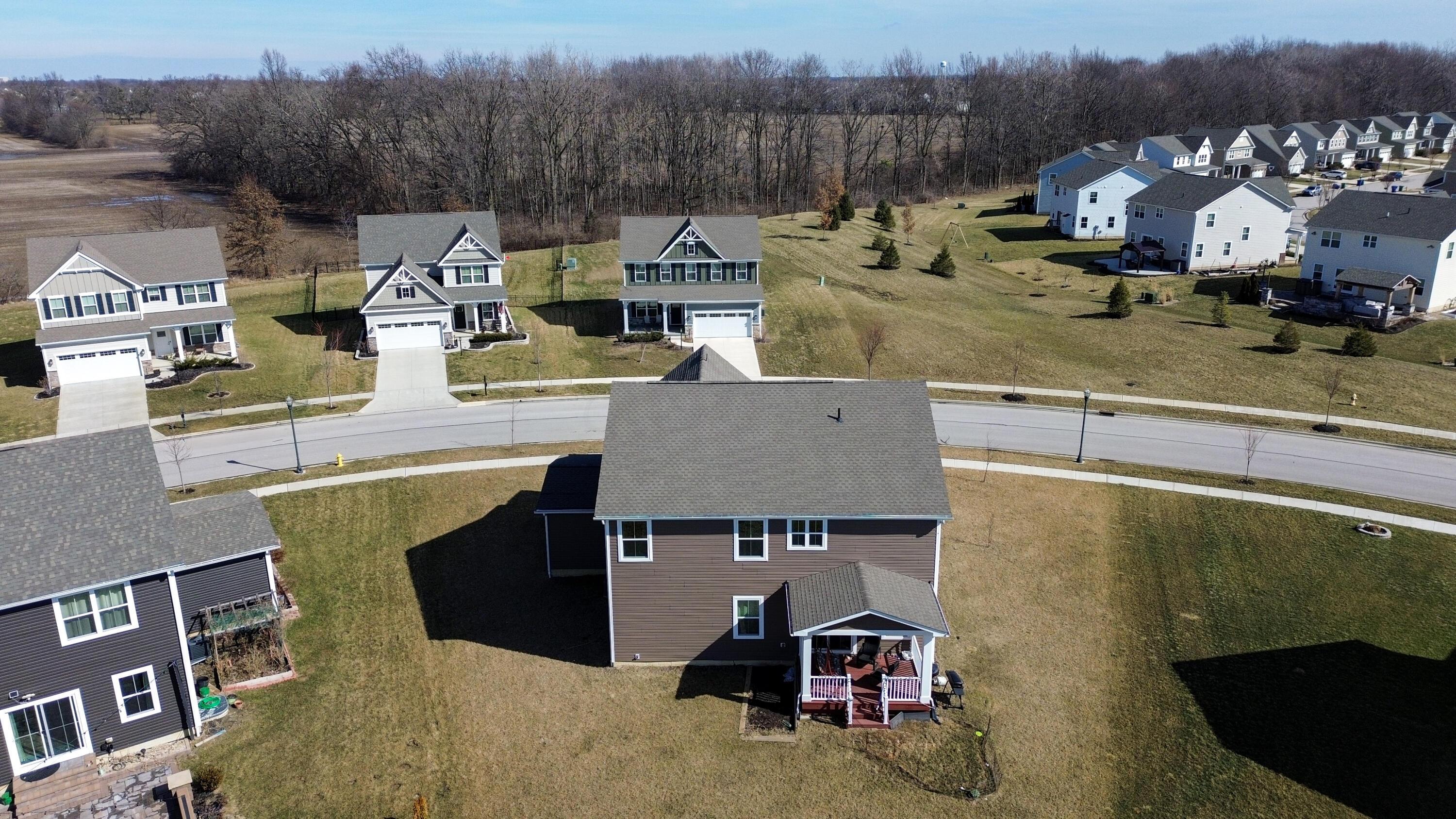 406 Crownover Way, Lewis Center, Ohio image 3