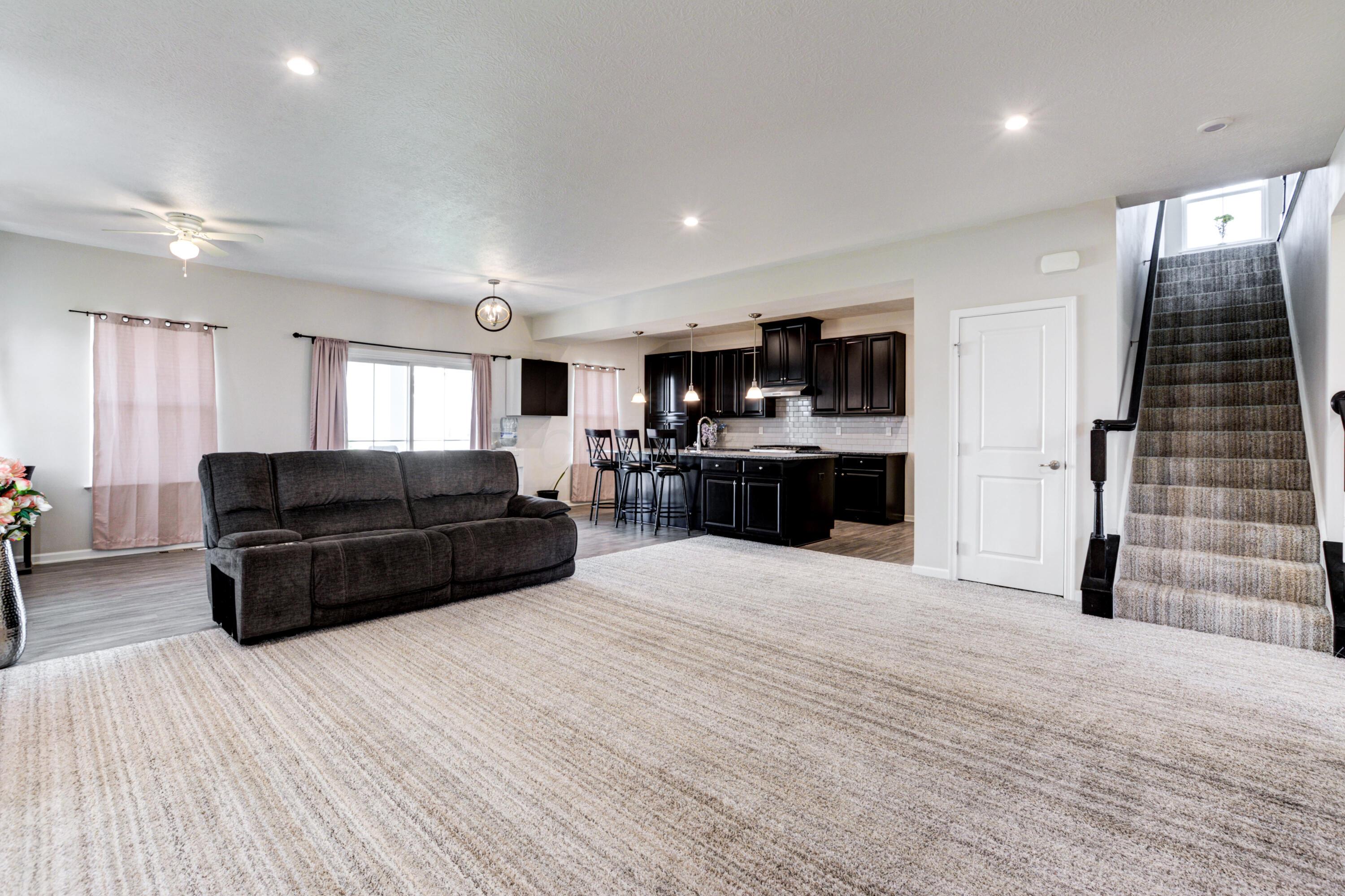 406 Crownover Way, Lewis Center, Ohio image 15