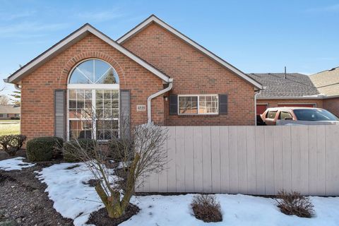 4839 Blendon Park Drive, Columbus, OH 43230 - #: 225003946